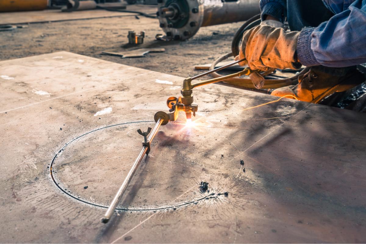 electric wheel grinding mild steel